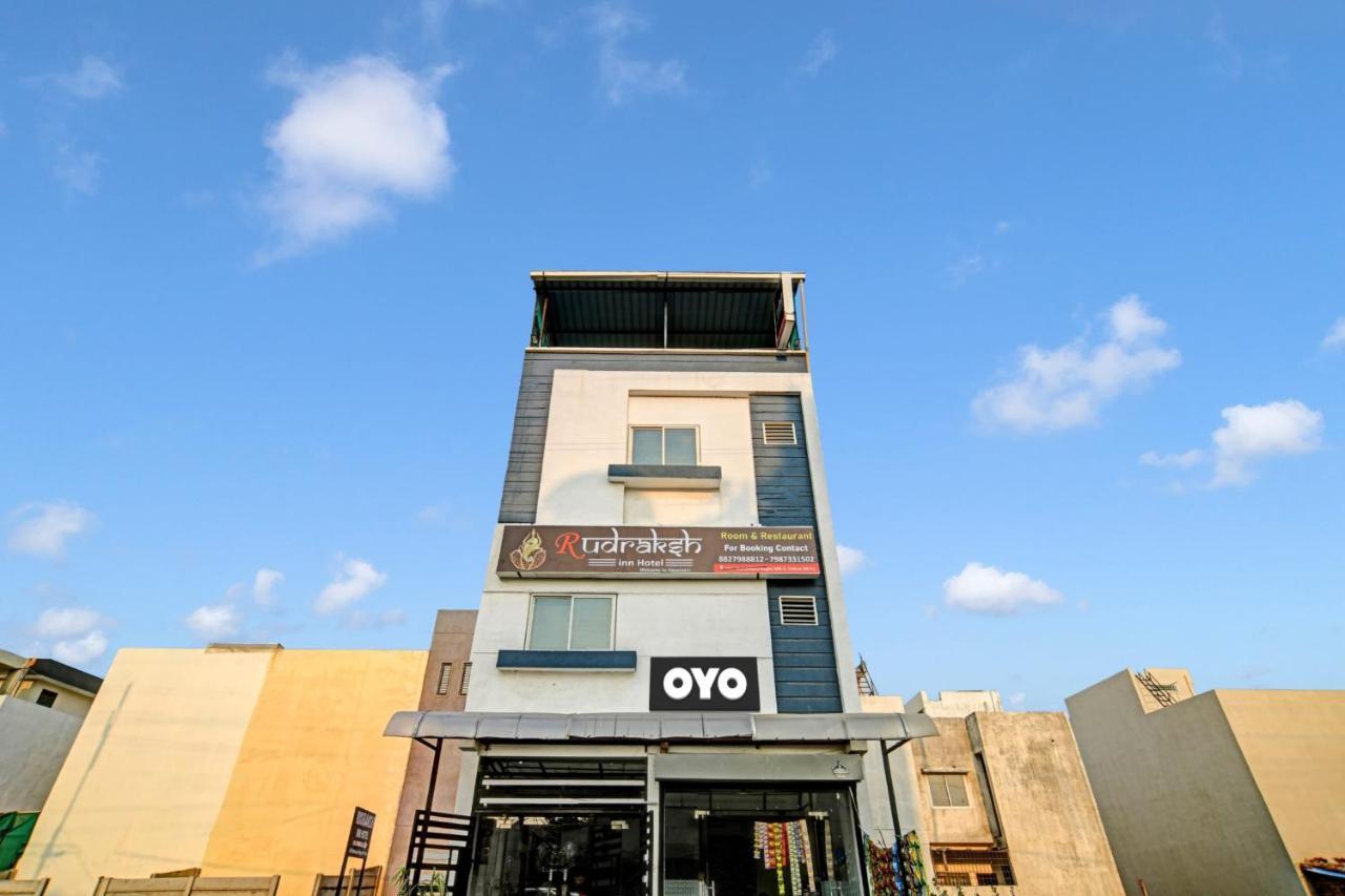 Oyo Flagship Hotel Rudraksh Inn Indaur Kültér fotó