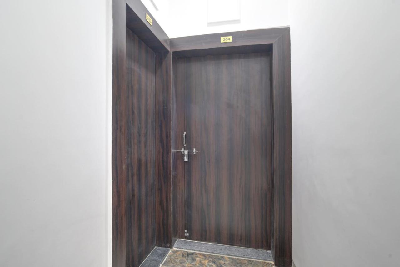 Oyo Flagship Hotel Rudraksh Inn Indaur Kültér fotó